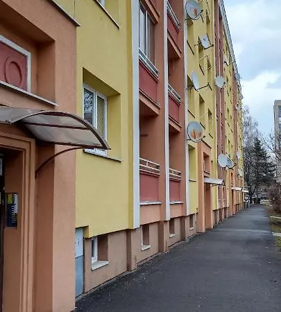 Apartment Buddha Na Sidlisku 2 Izbovy Byt Nedaleko Centra, 24h Self Checkin Banska Bystrica